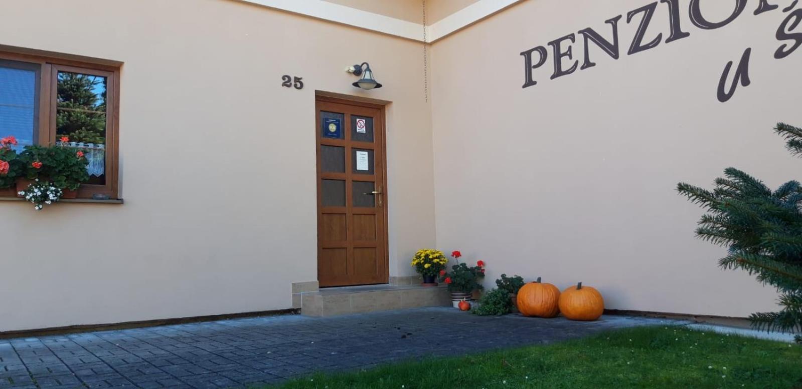 Penzion U Stoly Usilne Kültér fotó